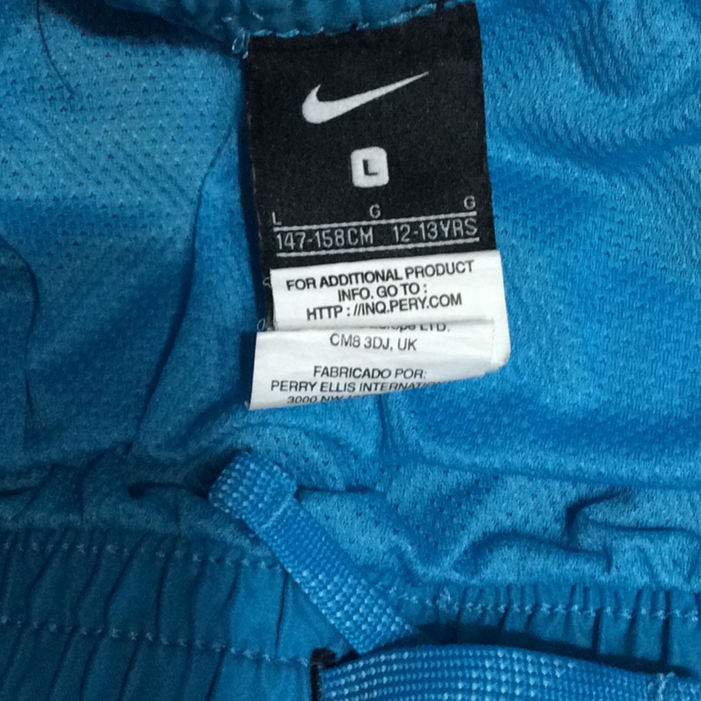 Nike boys bathing trunks size large (12-13) - Picture 5 of 6